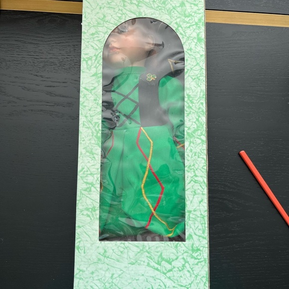 Vintage Tara G Series K Irish Dancer Collector Doll Dublin Ireland Original Box - Picture 4 of 11